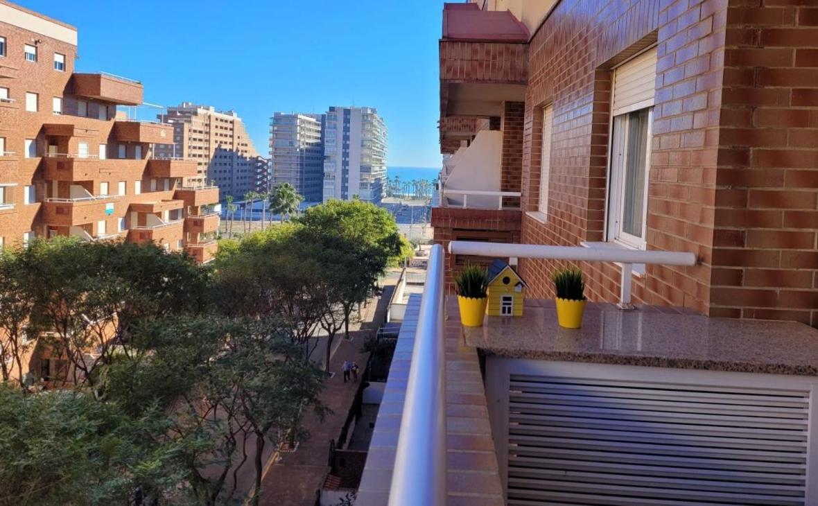 Schoene Ferienwohnung Ca. 350M Vom Strand Entfernt Oropesa del Mar Luaran gambar