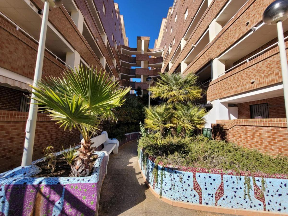 Schoene Ferienwohnung Ca. 350M Vom Strand Entfernt Oropesa del Mar Luaran gambar